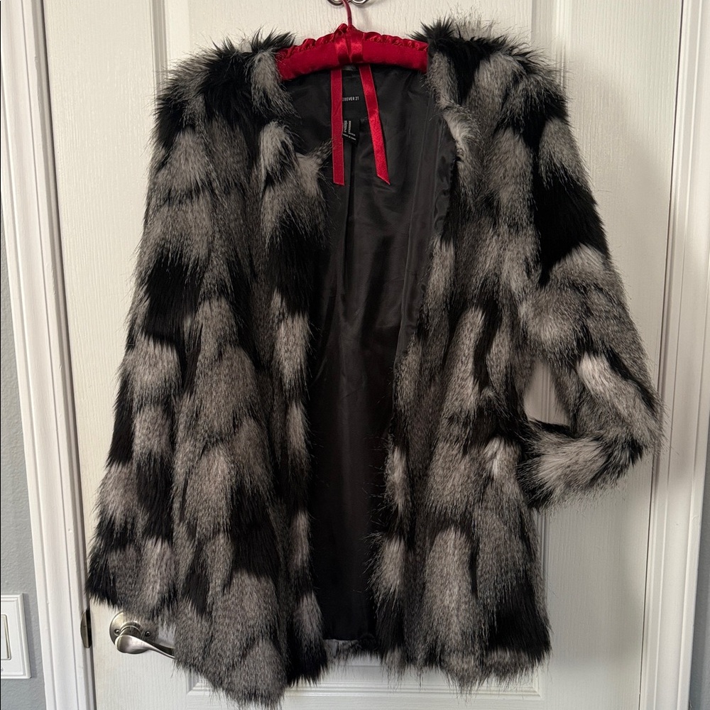 Forever 21 Black and Gray Faux Fur Coat